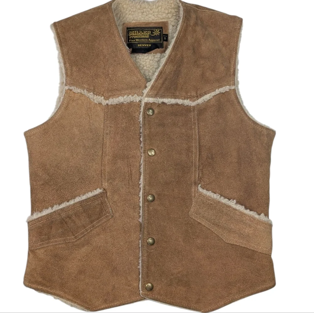 Vintage Miller Stockman Fine Western Apparel cowhide suede snap up vest. Small
